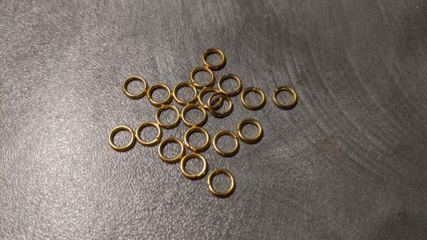 6mm kuldsed rõngad